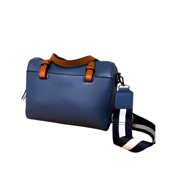 August Client Incentive  - Order Value R1000 & reveice FREE Navy Blue Handbag